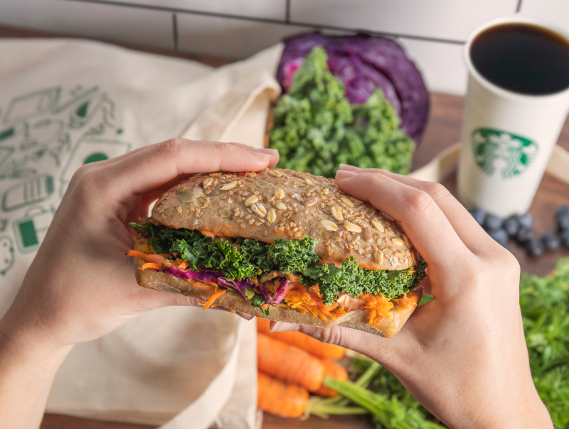 Starbucks aposta em opções vegan e vegetarianas