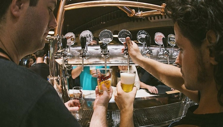 Ambev lança plataforma de compartilhamento de conhecimento cervejeiro aberta ao público