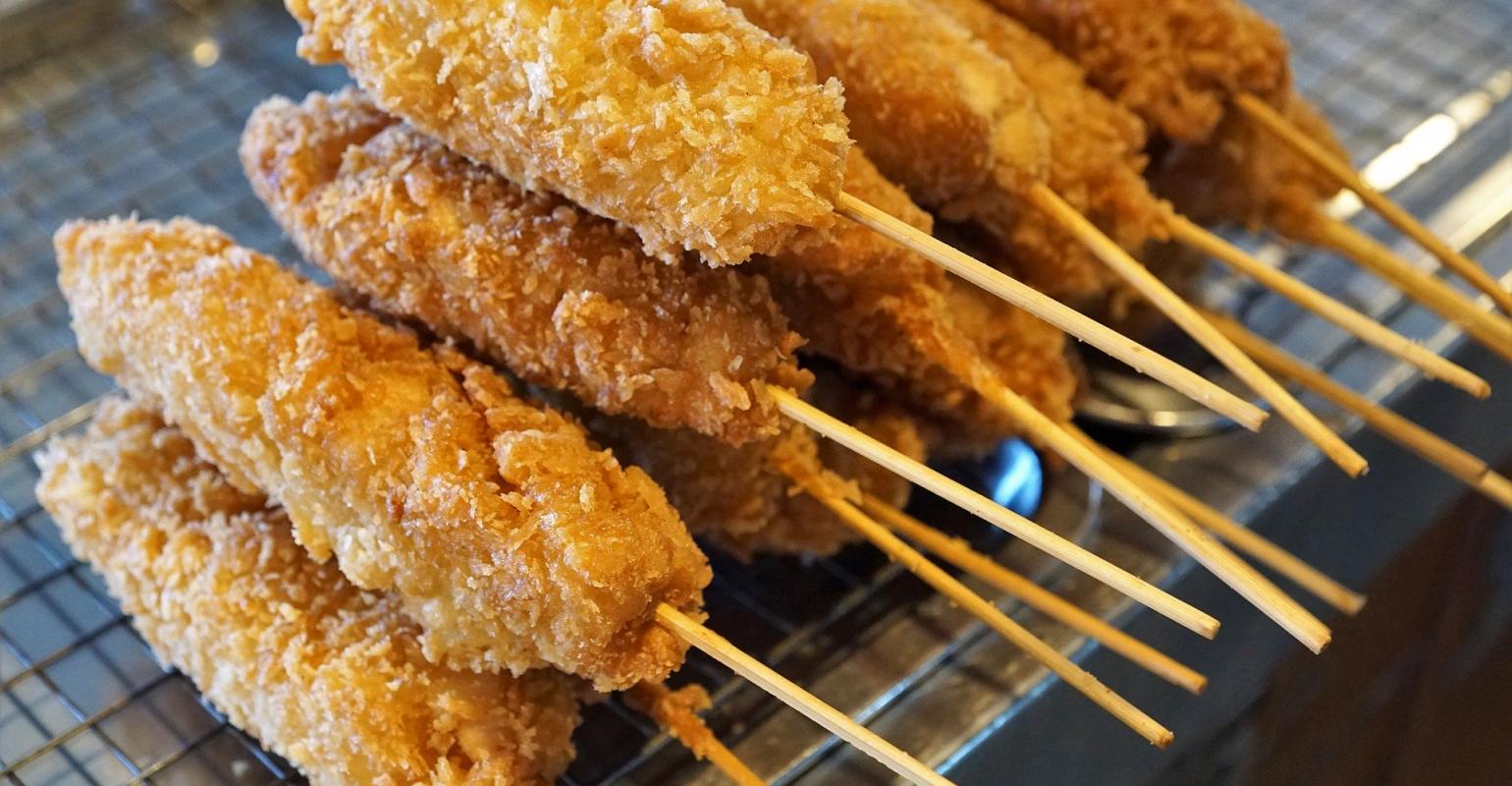 A importância das farinhas de empanamento para a indústria de alimentos