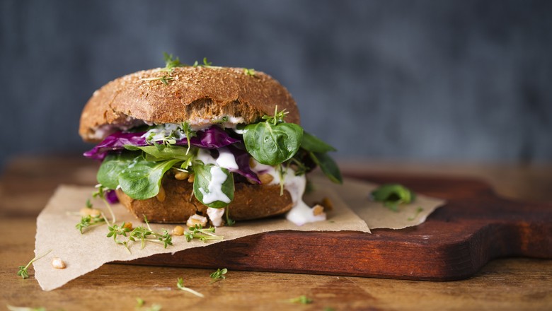 Indústria plant-based atrai gigantes e mira parceria com o agro para ter escala no Brasil