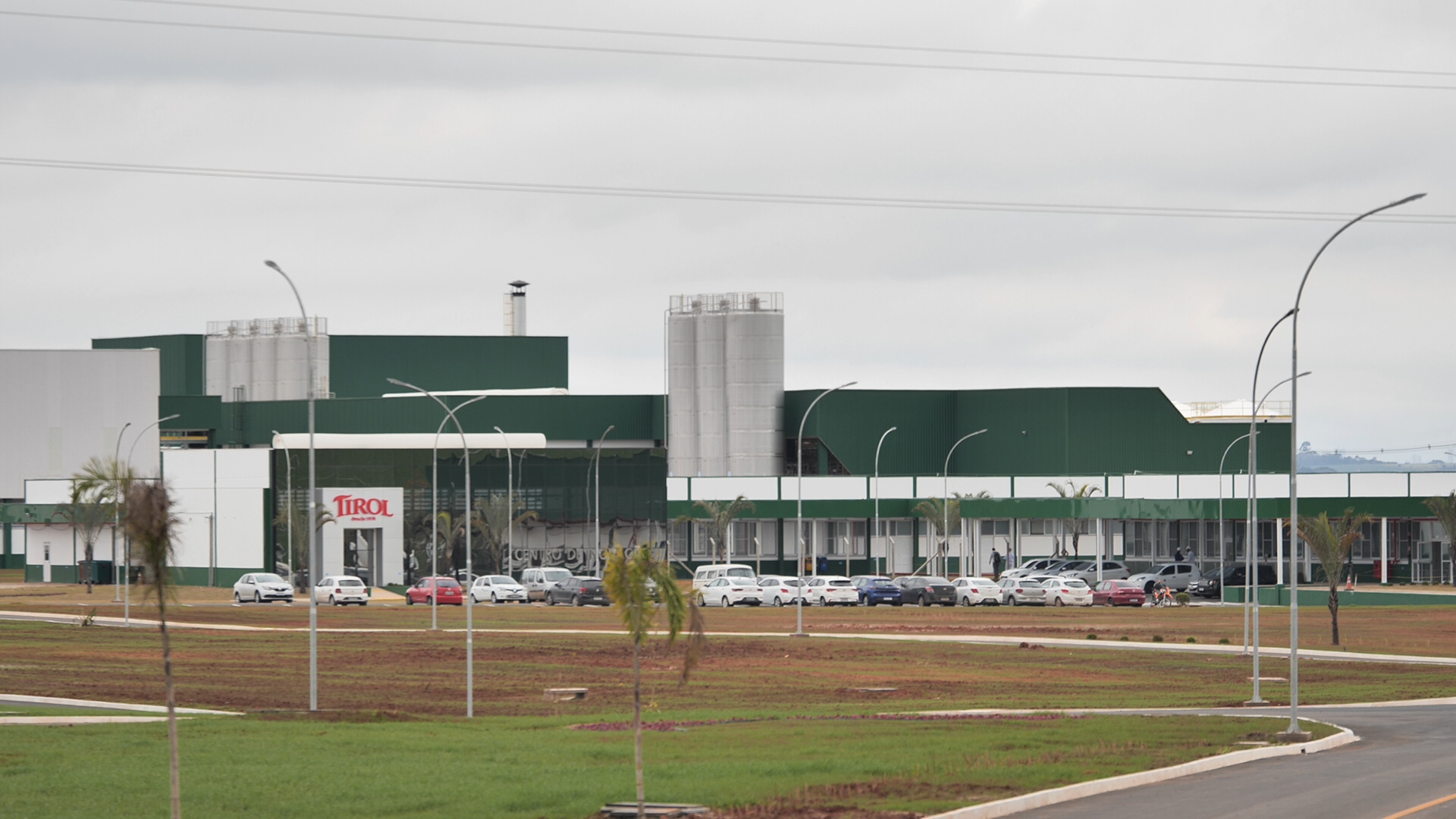 Laticínios Tirol investe em fábrica do Paraná
