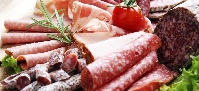 Lallemand reduz nitratos e nitritos em carnes processadas