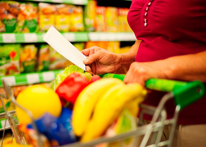 Consumidores afirmam que uso de IA deve ser declarado em rótulos de alimentos e bebidas