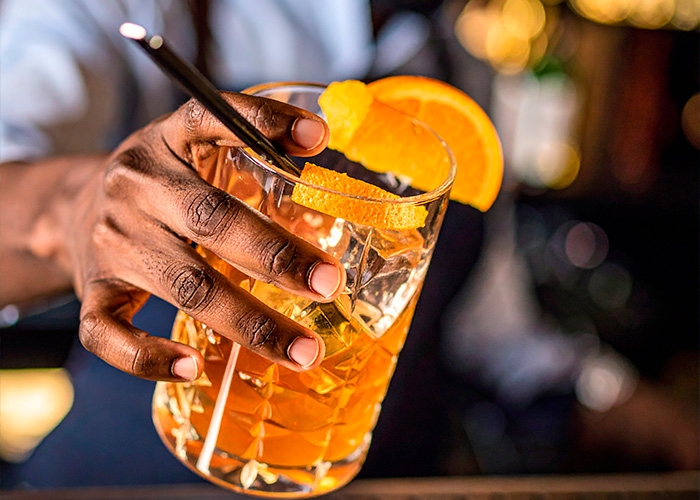 Rastreabilidade evita consumo de BEBIDAS ADULTERADAS